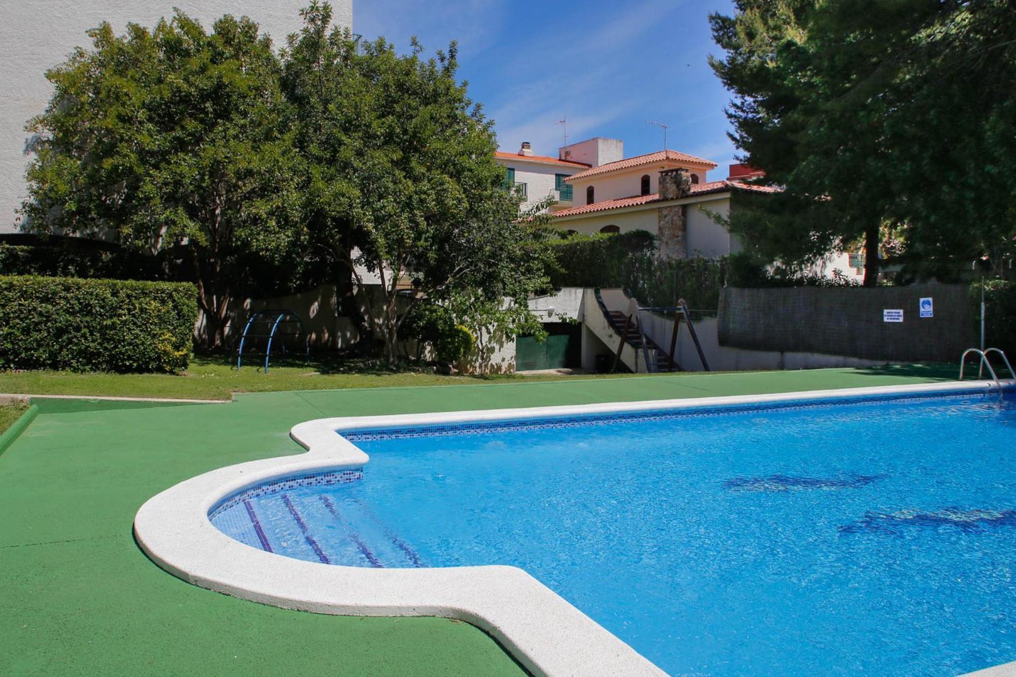 Appartement At044 Cerca De La Playa, Con Piscina Y Airco à Torredembarra Extérieur photo