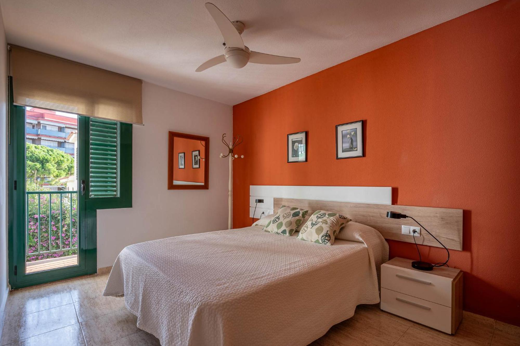 Appartement At044 Cerca De La Playa, Con Piscina Y Airco à Torredembarra Extérieur photo